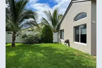 9880 Red Heart Lane, Tamarac, FL 33321 - Photo 23
