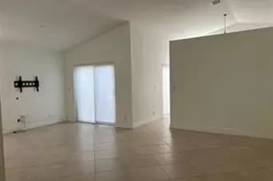 9880 Red Heart Ln, Tamarac, FL 33321 - Photo 11