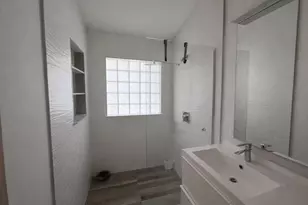 16534 NW 10th St, Pembroke Pines, FL 33028 - Photo 13