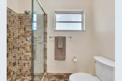 8140 NW 13th Place, Coral Springs, FL 33071 - Photo 31