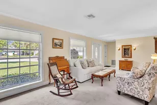 8140 NW 13th Pl, Coral Springs, FL 33071 - Photo 11