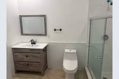 1651 NE 33rd Street, Oakland Park, FL 33334 - Photo 3