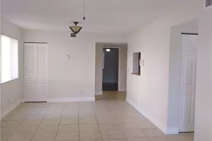 705 NW 91st Terrace, Plantation, FL 33324 - Photo 9