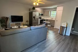 615 SW 14th Ave, Fort Lauderdale, FL 33312 - Photo 3