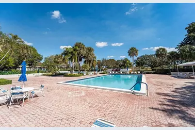 575 Oaks Lane #1002, Pompano Beach, FL 33069 - Photo 37