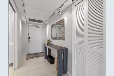575 Oaks Lane #1002, Pompano Beach, FL 33069 - Photo 25