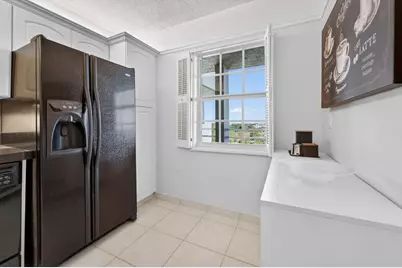575 Oaks Lane #1002, Pompano Beach, FL 33069 - Photo 29