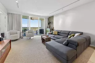 575 Oaks Ln, Pompano Beach, FL 33069 - Photo 3