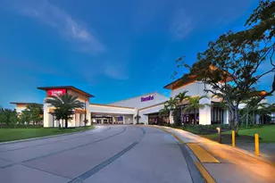 575 Oaks Ln, Pompano Beach, FL 33069 - Photo 47