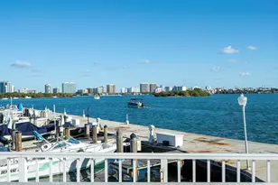 2700 NE 135th St, Miami, FL 33181 - Photo 23