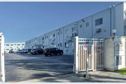 2700 NE 135th Street #31, North Miami, FL 33181 - Photo 3