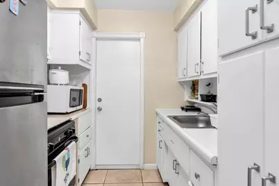 2700 NE 135th Street #31, North Miami, FL 33181 - Photo 13