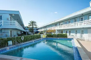 2700 NE 135th St, Miami, FL 33181 - Photo 21