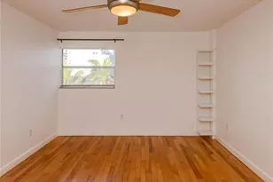 600 NE 25th St, Miami, FL 33137 - Photo 5