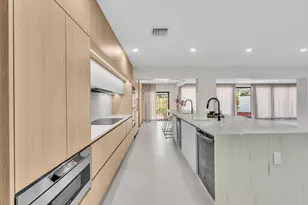 3111 N 52nd Ave, Hollywood, FL 33021 - Photo 23