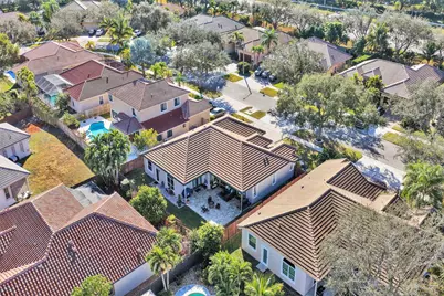 16287 Mariposa Circle, Fort Lauderdale, FL 33331 - Photo 3