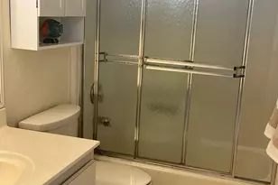 2520 NE 1st Ct, Boynton Beach, FL 33435 - Photo 17