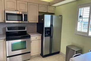 2520 NE 1st Ct, Boynton Beach, FL 33435 - Photo 5