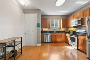 1336 SW 3rd Ct, Fort Lauderdale, FL 33312 - Photo 3