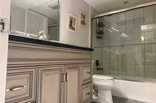 1161 Hillsboro Mile, Pompano Beach, FL 33062 - Photo 11