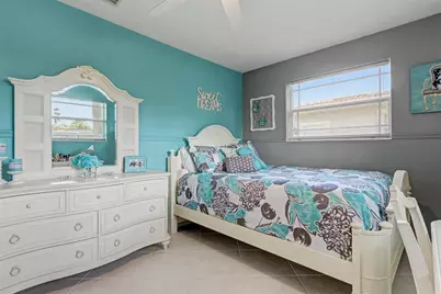 1017 NE 4th Street, Hallandale Beach, FL 33009 - Photo 39