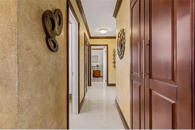 1017 NE 4th Street, Hallandale Beach, FL 33009 - Photo 33