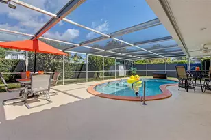 1017 NE 4th St, Hallandale Beach, FL 33009 - Photo 27