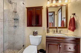 1017 NE 4th St, Hallandale Beach, FL 33009 - Photo 47