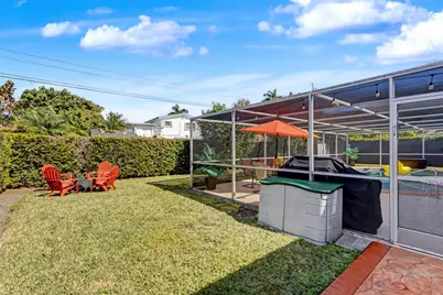 1017 NE 4th Street, Hallandale Beach, FL 33009 - Photo 53