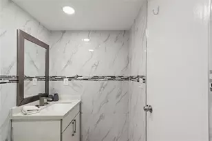 3901 S Ocean Dr, Hollywood, FL 33019 - Photo 17