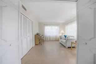 3200 N Palm Aire Dr, Pompano Beach, FL 33069 - Photo 9