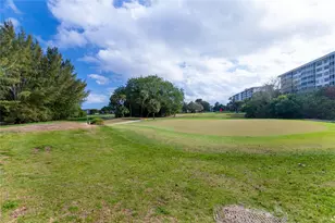 3200 N Palm Aire Dr, Pompano Beach, FL 33069 - Photo 29