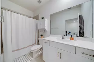 11392 W 34th Wy., Hialeah, FL 33018 - Photo 17