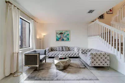 11392 W 34th Way, Hialeah, FL 33018 - Photo 5