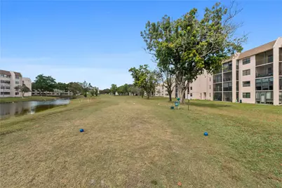 2748 NW 104th Avenue #403, Sunrise, FL 33322 - Photo 13
