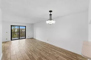 2748 NW 104th Ave, Sunrise, FL 33322 - Photo 3