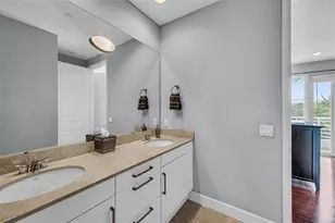 832 N Victoria Park Rd, Fort Lauderdale, FL 33304 - Photo 23