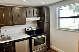 8351 Sands Point Blvd, Tamarac, FL 33321 - Photo 11