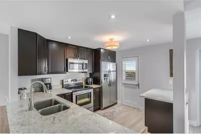 2200 NE 33rd Avenue #8G, Fort Lauderdale, FL 33305 - Photo 5