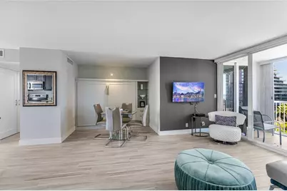 2200 NE 33rd Avenue #8G, Fort Lauderdale, FL 33305 - Photo 11