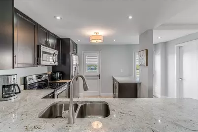 2200 NE 33rd Avenue #8G, Fort Lauderdale, FL 33305 - Photo 9