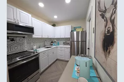 659 W Oakland Park Boulevard #218-c, Wilton Manors, FL 33311 - Photo 1