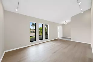 8712 SW 52nd St, Cooper City, FL 33328 - Photo 13