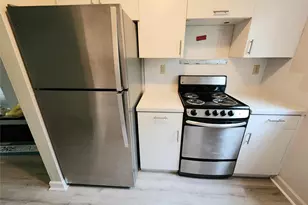 2607 NE 8th Ave, Wilton Manors, FL 33334 - Photo 1