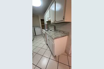 414 SW 72nd Avenue, North Lauderdale, FL 33068 - Photo 5