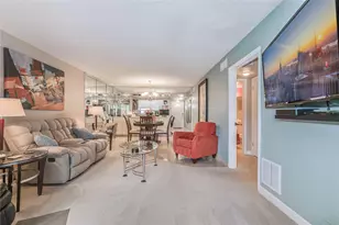 700 S Hollybrook Dr, Pembroke Pines, FL 33025 - Photo 3