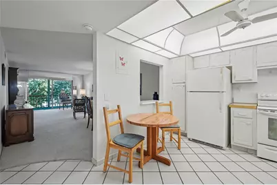 8970 S Hollybrook Boulevard #308, Pembroke Pines, FL 33025 - Photo 9