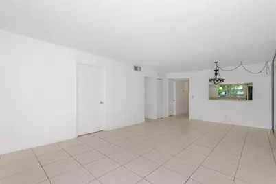 6075 N Sabal Palm Boulevard #204, Tamarac, FL 33319 - Photo 9