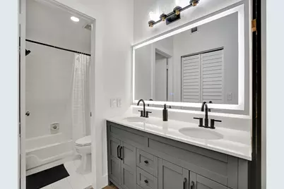 912 Sevilla Circle, Weston, FL 33326 - Photo 3