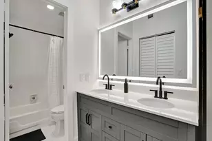 912 Sevilla Cir, Weston, FL 33326 - Photo 3